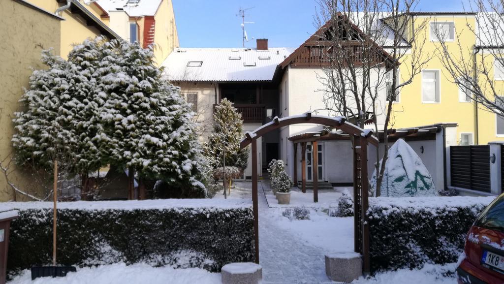 Apartment Pension Stark Františkovy Lázně Esterno foto