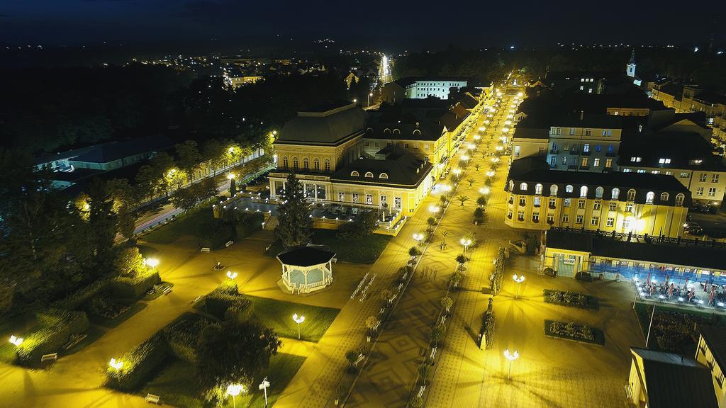 Apartment Pension Stark Františkovy Lázně Esterno foto