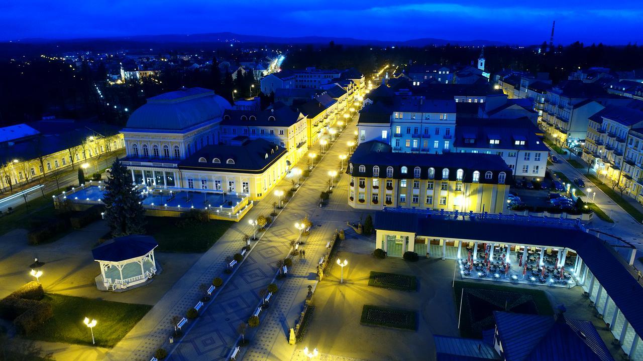 Apartment Pension Stark Františkovy Lázně Esterno foto