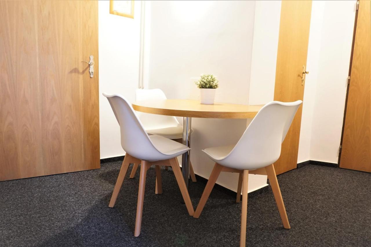 Apartment Pension Stark Františkovy Lázně Esterno foto